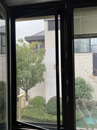 隐形纱窗